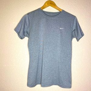 Nike short sleeve Dri-Fit short sleeve